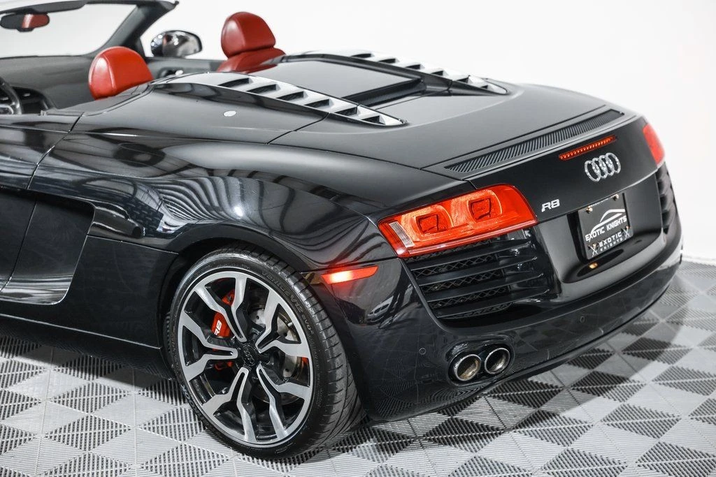 2011 Audi 42 R8 - Image 17 of 21