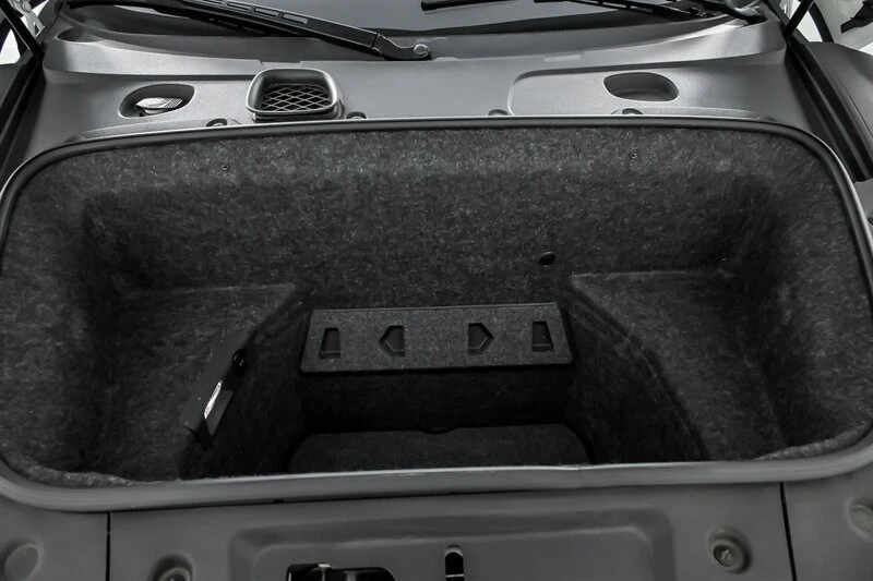 2011 Audi 42 R8 - Image 15 of 31