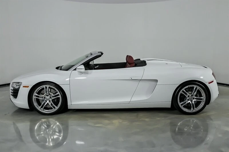 2011 Audi 42 R8 - Image 5 of 30