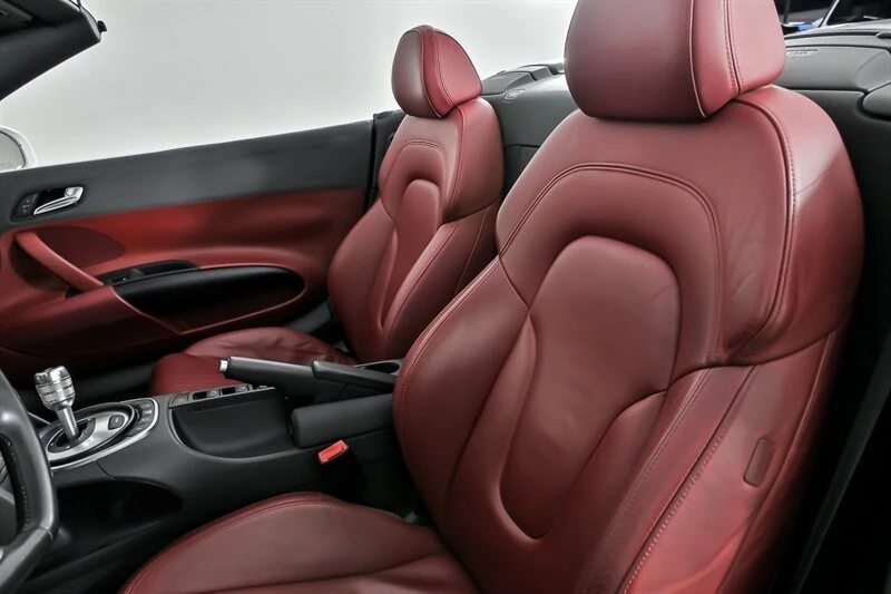 2011 Audi 42 R8 - Image 14 of 30