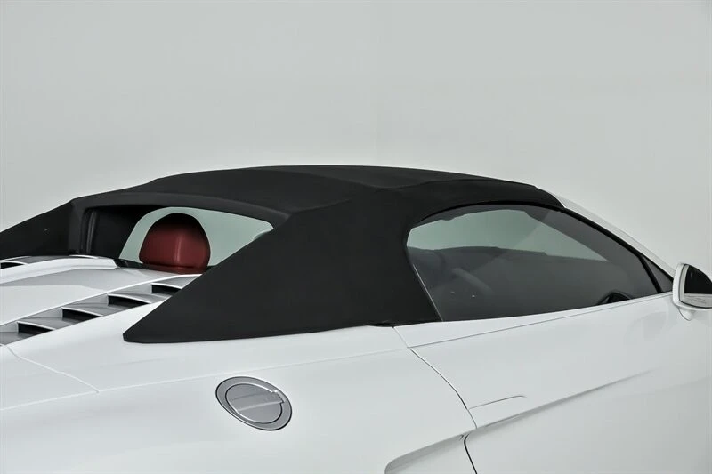 2011 Audi 42 R8 - Image 27 of 30