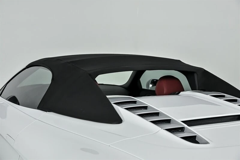 2011 Audi 42 R8 - Image 29 of 30