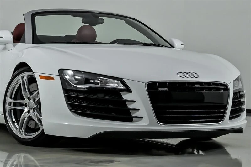 2011 Audi 42 R8 - Image 3 of 31