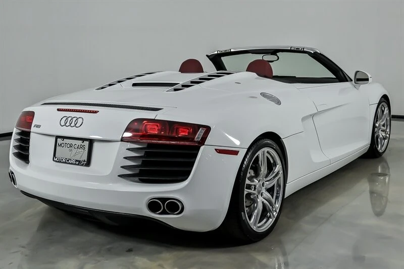 2011 Audi 42 R8 - Image 11 of 31