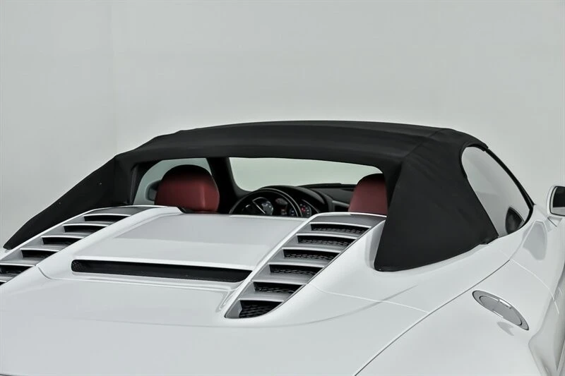 2011 Audi 42 R8 - Image 28 of 30