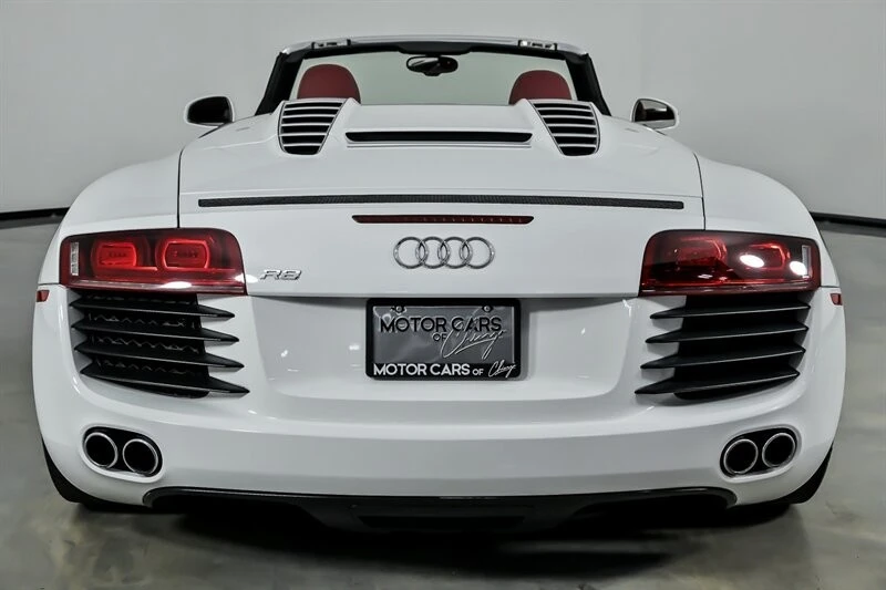 2011 Audi 42 R8 - Image 10 of 31