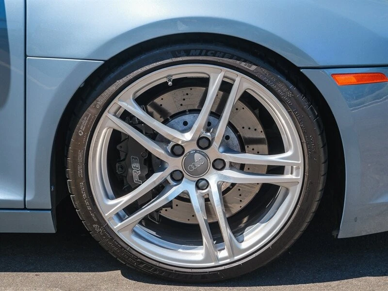 2011 Audi 42 R8 - Image 12 of 21