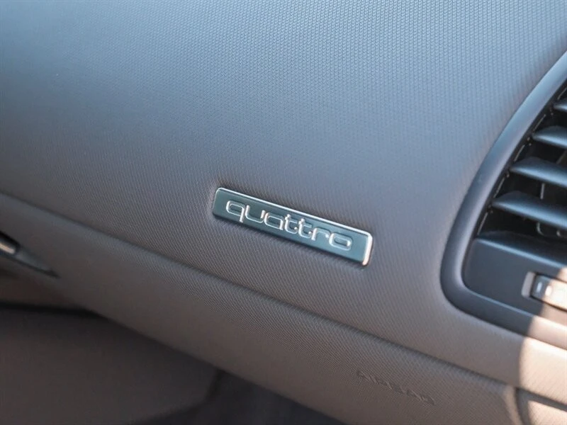 2011 Audi 42 R8 - Image 20 of 21