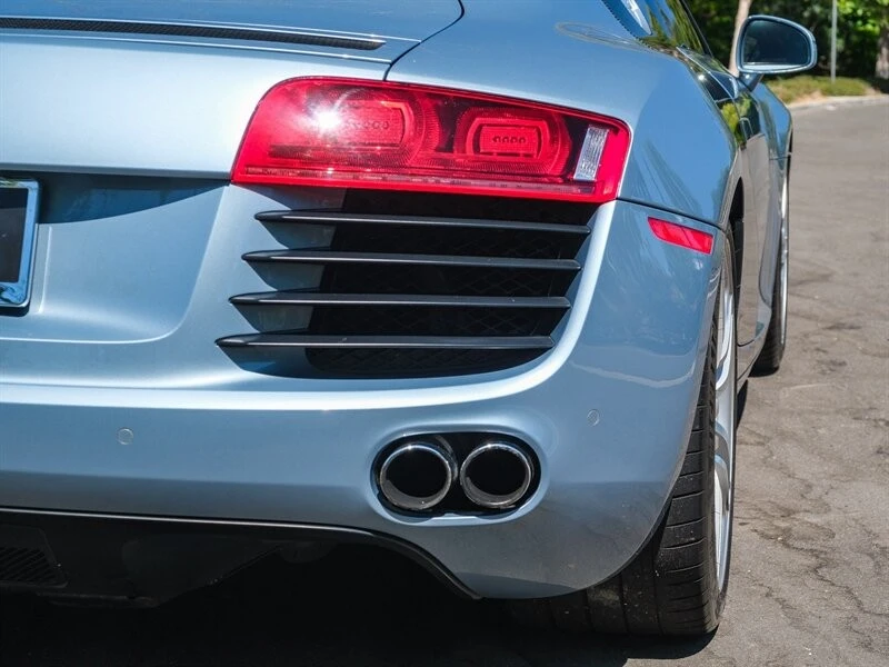 2011 Audi 42 R8 - Image 9 of 21