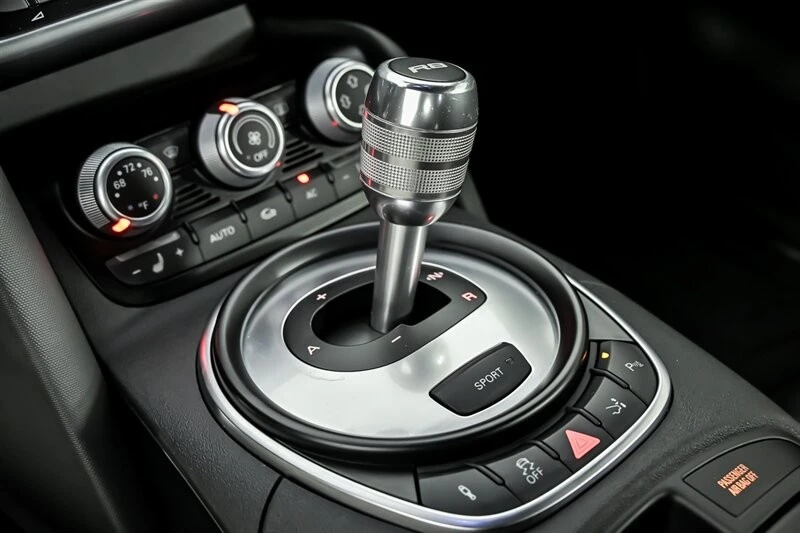 2011 Audi 42 R8 - Image 25 of 26