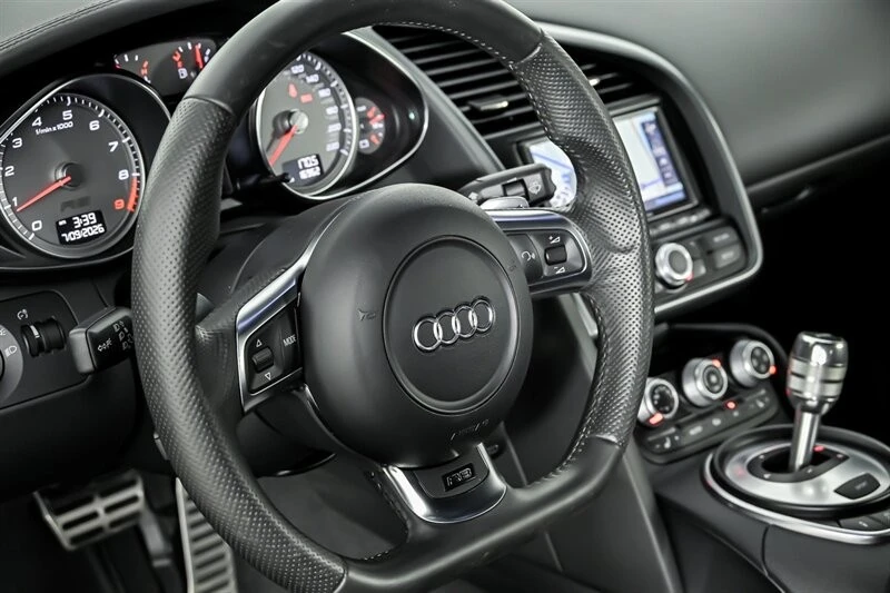 2011 Audi 42 R8 - Image 18 of 26