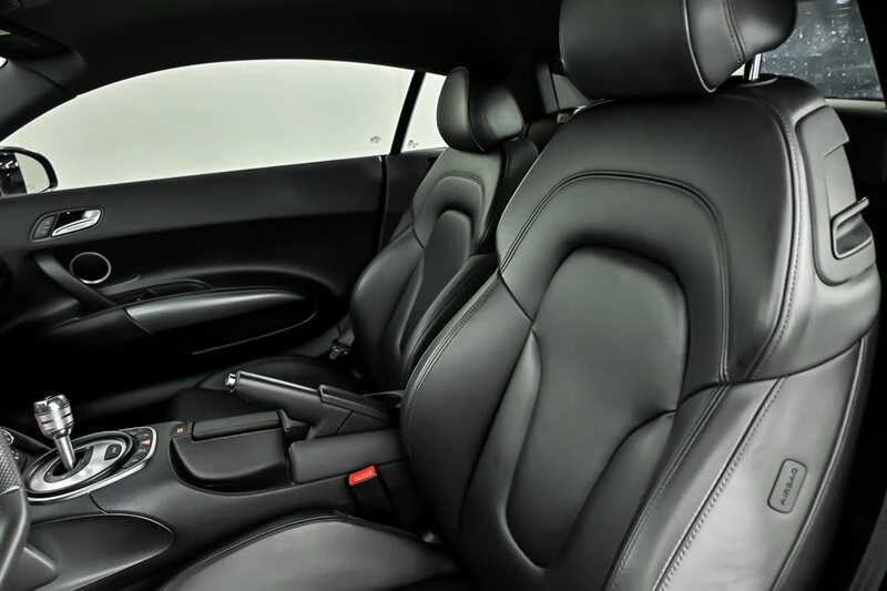2011 Audi 42 R8 - Image 17 of 26