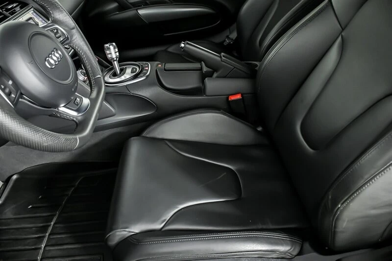 2011 Audi 42 R8 - Image 16 of 26