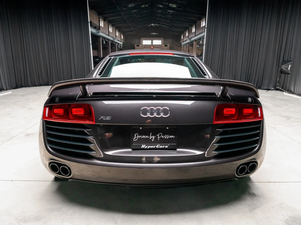 2011 Audi 42 R8 - Image 11 of 12