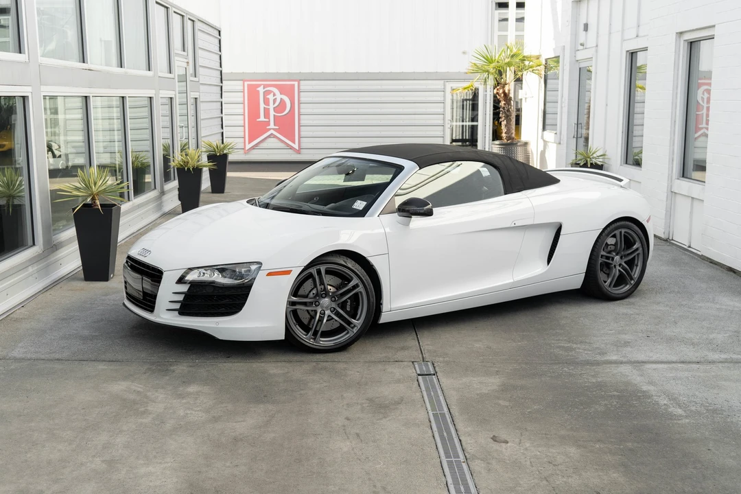 2011 Audi 42 R8 - Image 10 of 21
