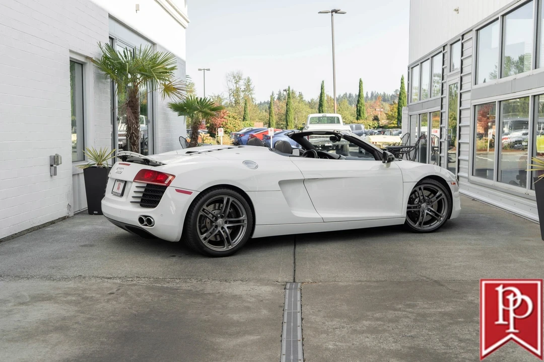 2011 Audi 42 R8 - Image 8 of 21