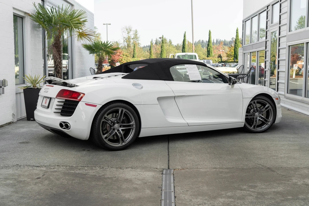 2011 Audi 42 R8 - Image 9 of 21
