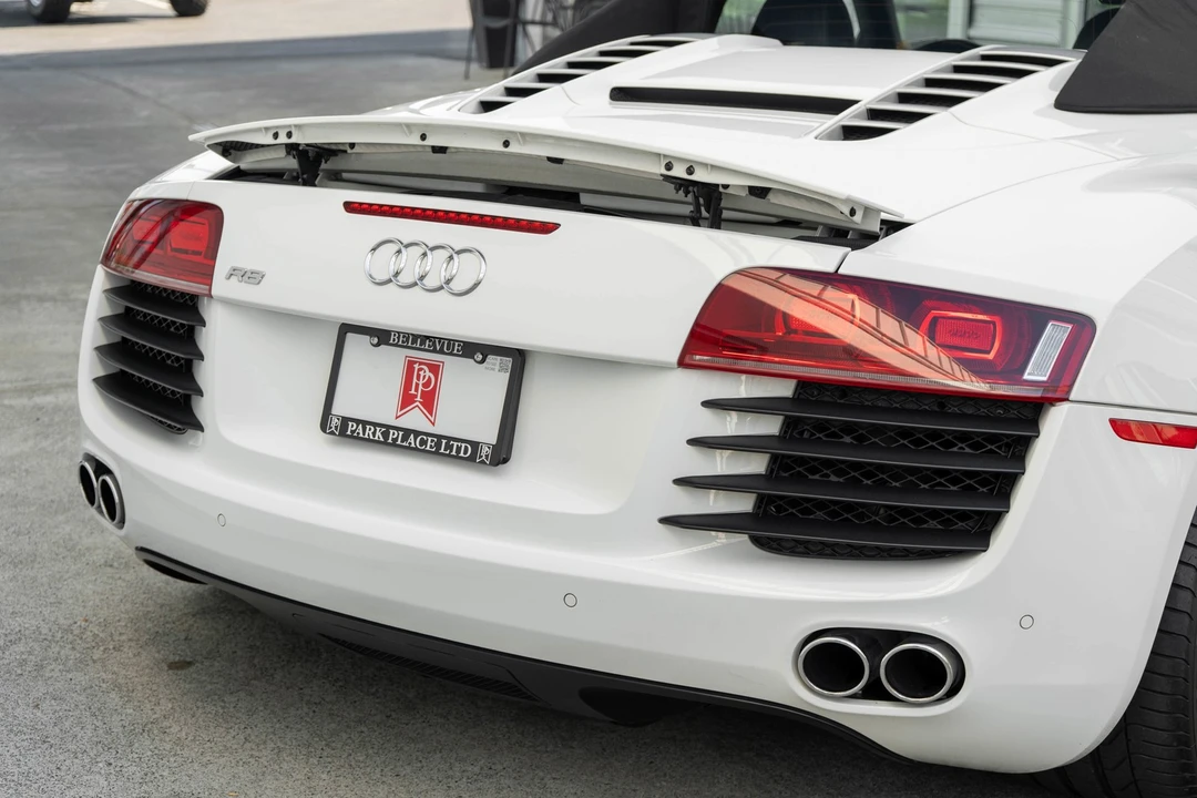 2011 Audi 42 R8 - Image 6 of 21
