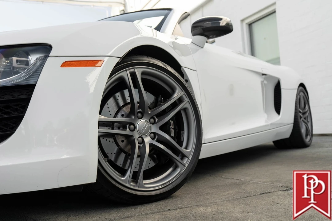 2011 Audi 42 R8 - Image 3 of 21