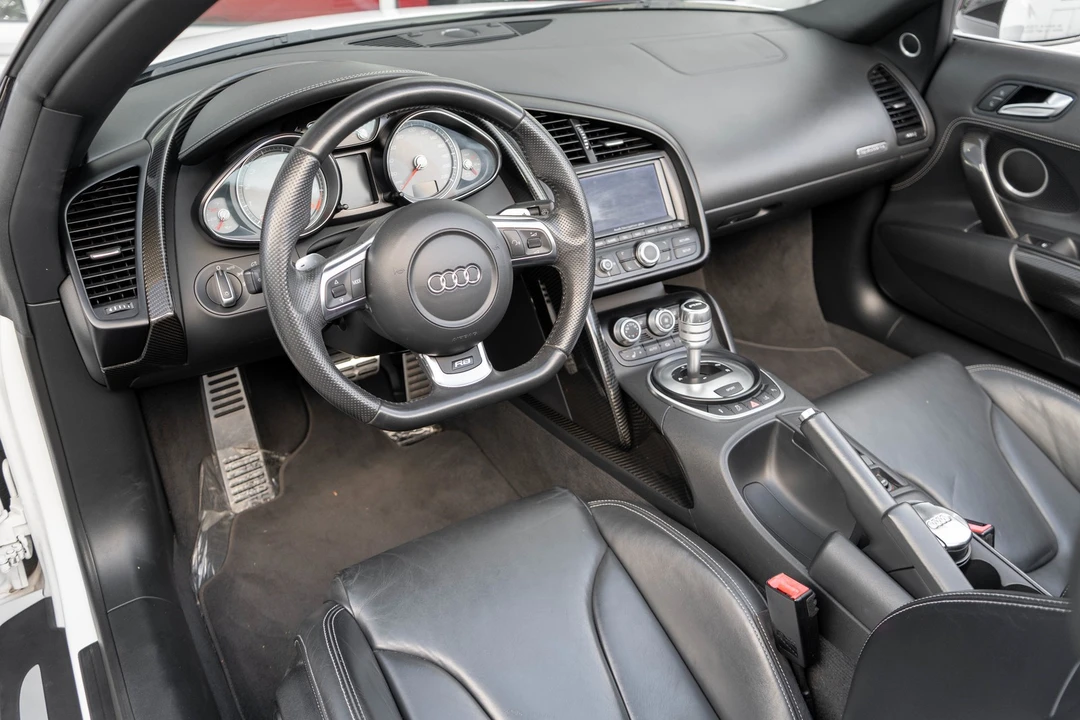 2011 Audi 42 R8 - Image 11 of 21