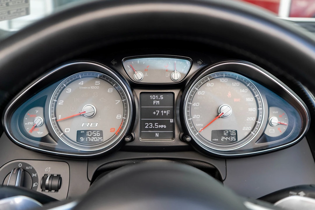 2011 Audi 42 R8 - Image 21 of 21