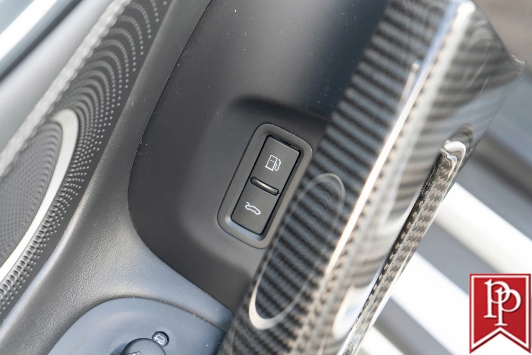2011 Audi 42 R8 - Image 15 of 21