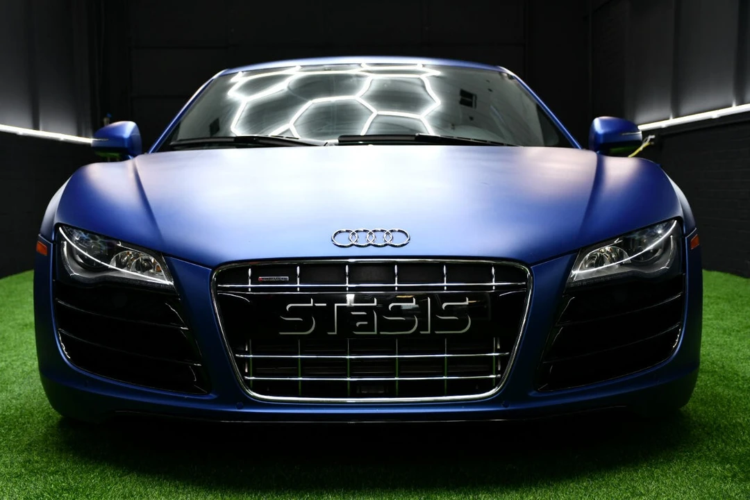 2011 Audi 42 R8 - Image 3 of 21