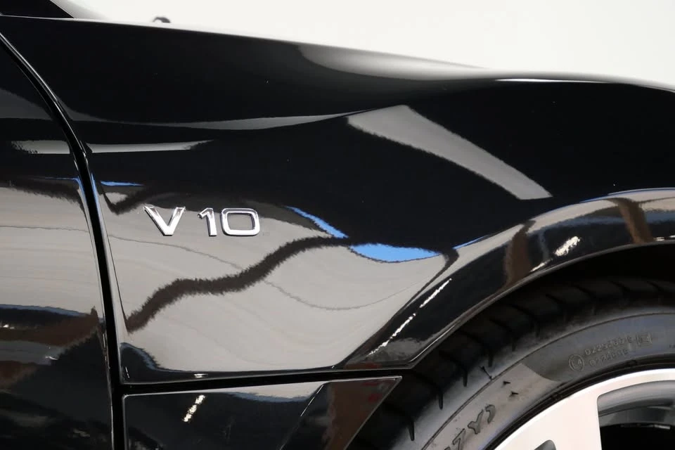 2011 Audi 42 R8 - Image 15 of 15