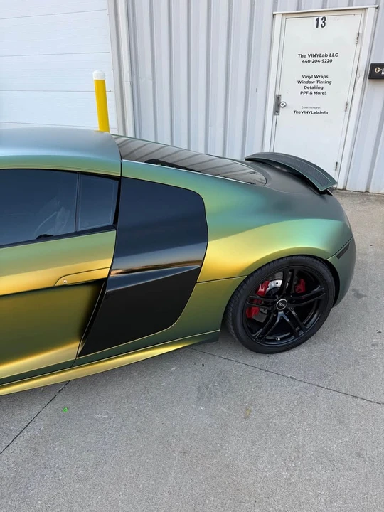 2011 Audi 42 R8 - Image 3 of 4