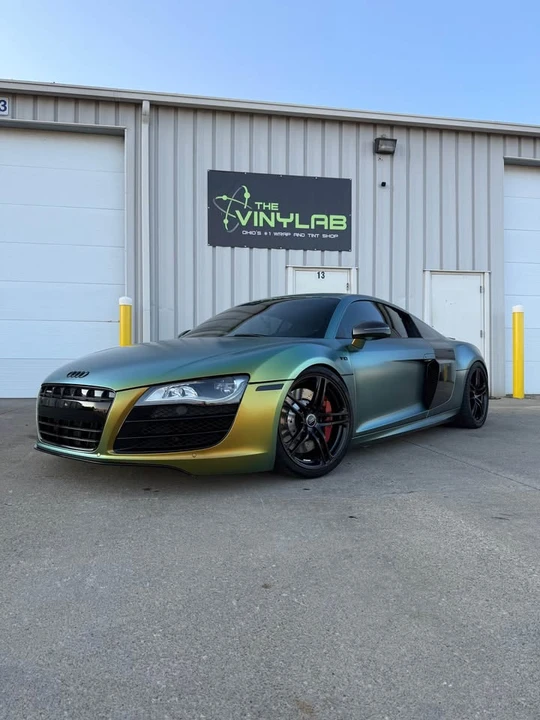 2011 Audi 42 R8 - Image 2 of 4