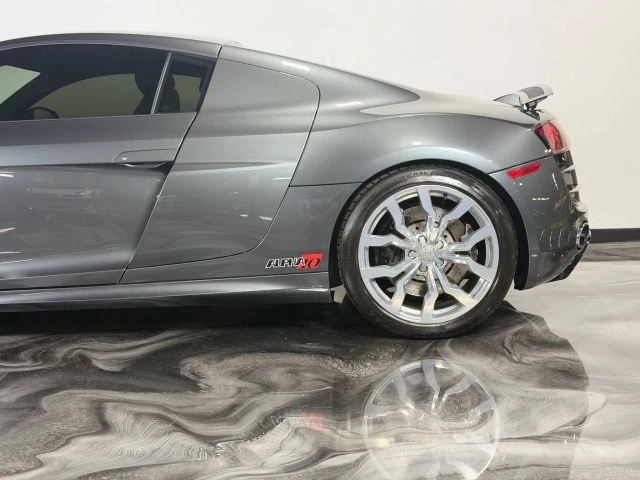2011 Audi 42 R8 - Image 13 of 21