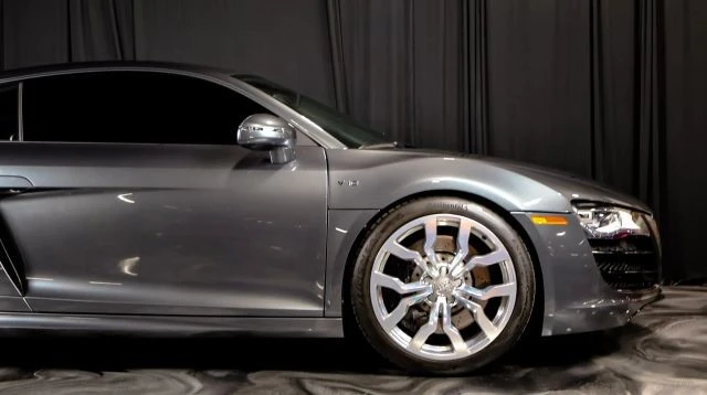 2011 Audi 42 R8 - Image 7 of 21