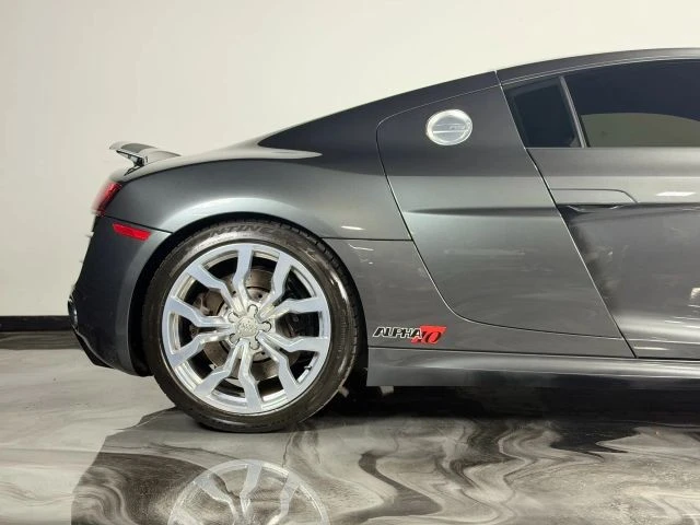 2011 Audi 42 R8 - Image 6 of 21