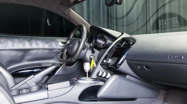 2011 Audi 42 R8 - Image 18 of 21