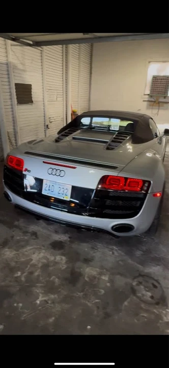 2011 Audi 42 R8 - Image 6 of 7