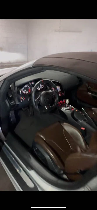 2011 Audi 42 R8 - Image 4 of 7