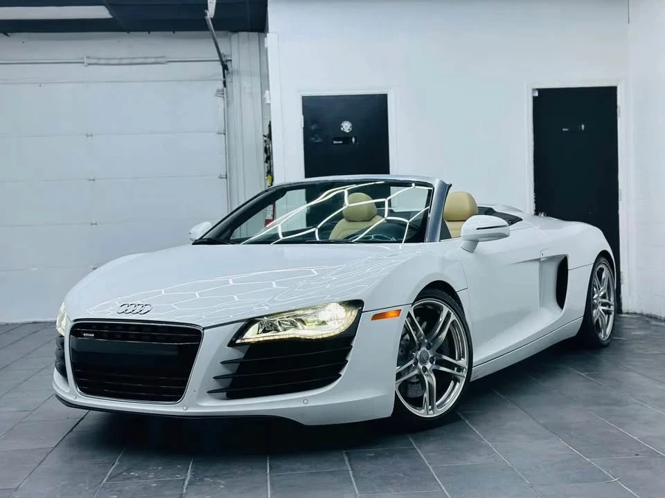 2011 Audi 42 R8 - Image 4 of 4
