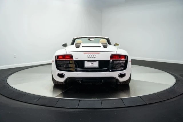 2011 Audi 42 R8 - Image 15 of 21