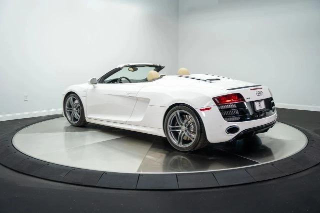 2011 Audi 42 R8 - Image 14 of 21