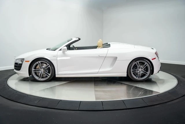 2011 Audi 42 R8 - Image 13 of 21