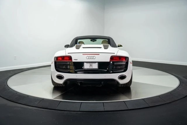 2011 Audi 42 R8 - Image 9 of 21
