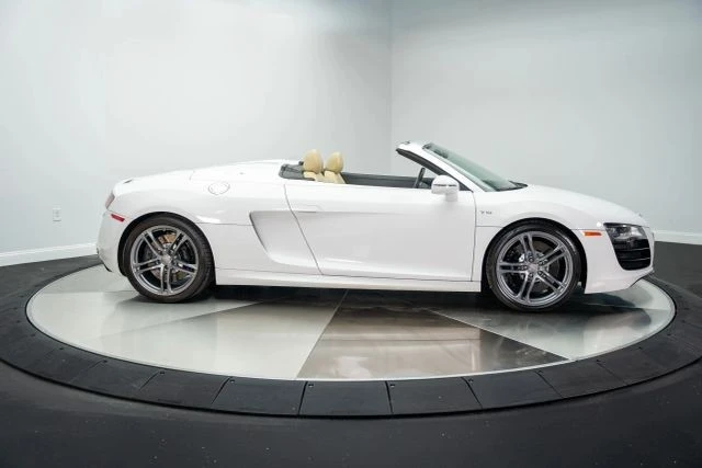 2011 Audi 42 R8 - Image 17 of 21