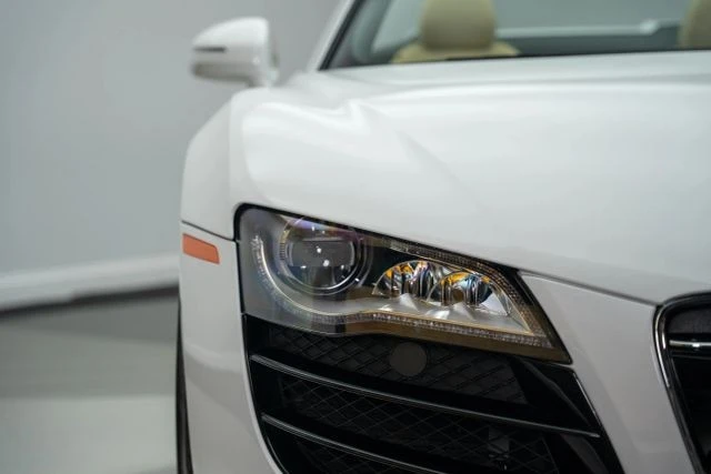 2011 Audi 42 R8 - Image 21 of 21