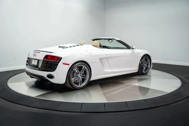 2011 Audi 42 R8 - Image 16 of 21