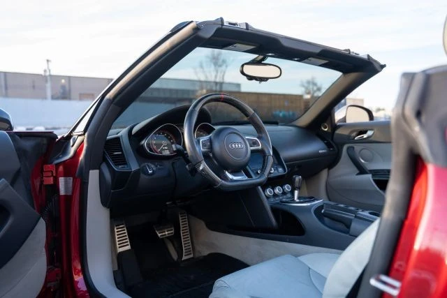 2011 Audi 42 R8 - Image 2 of 21