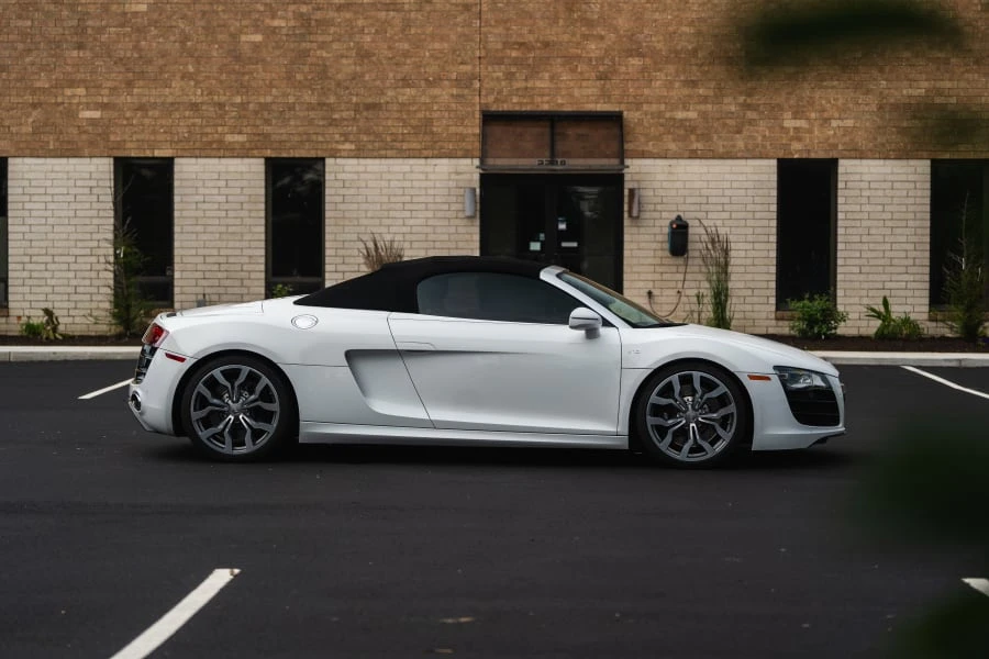 2011 Audi 42 R8 - Image 17 of 31
