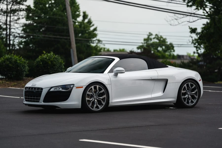 2011 Audi 42 R8 - Image 16 of 31