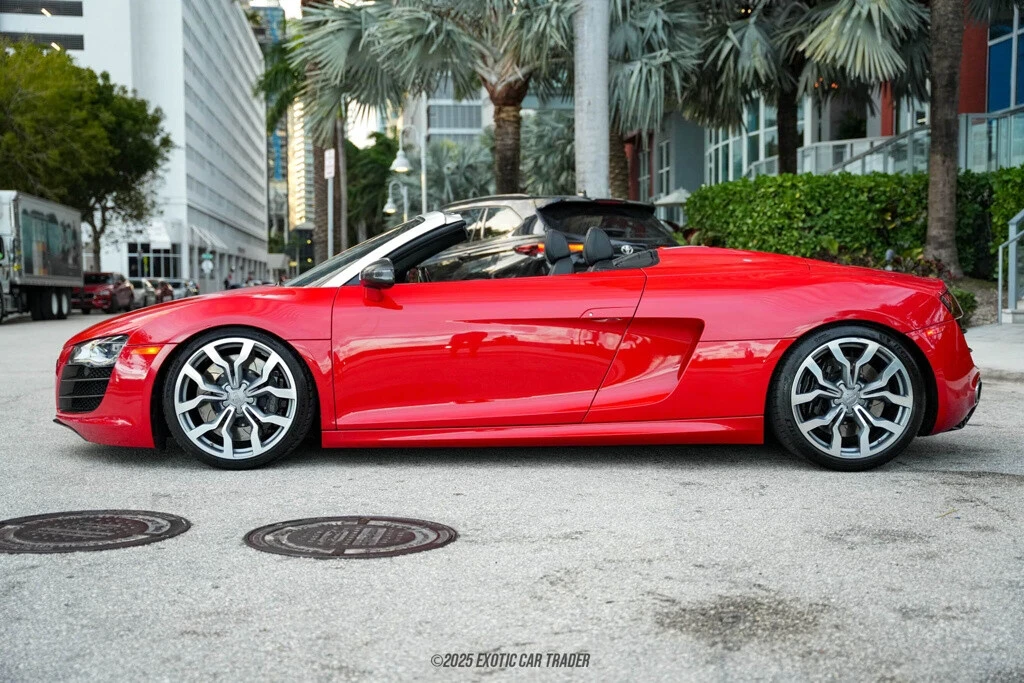 2011 Audi 42 R8 - Image 3 of 12