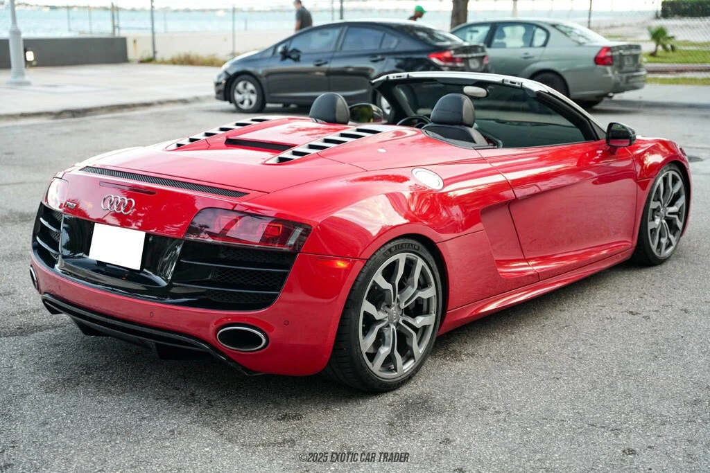 2011 Audi 42 R8 - Image 8 of 12