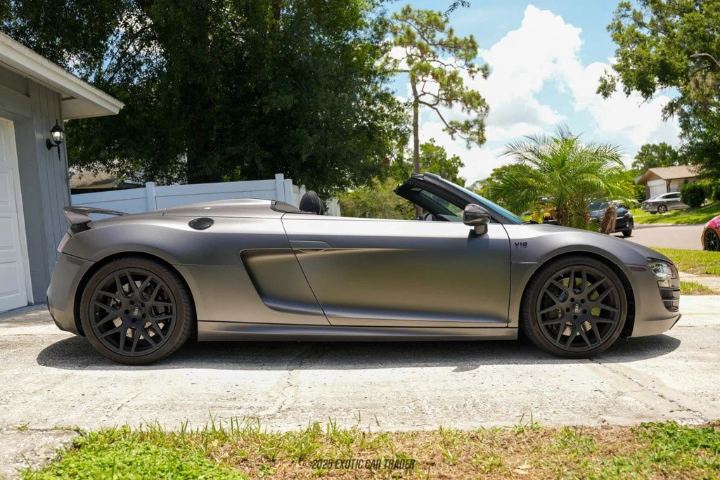 2011 Audi 42 R8 - Image 9 of 12